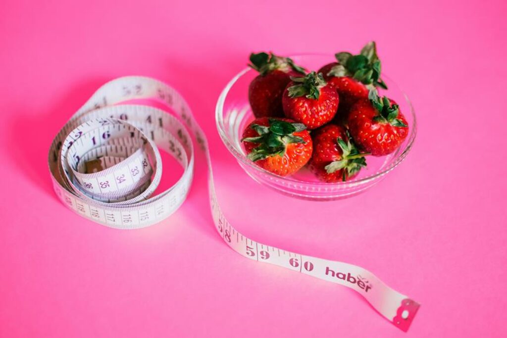 How Many Calories Should I Eat to Lose Weight?